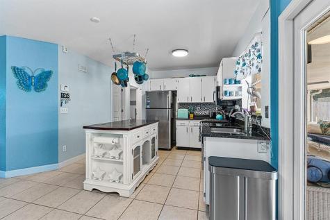 1085 24TH Place Vero Beach FL 32962