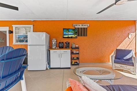 1085 24TH Place Vero Beach FL 32962