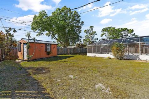 1085 24TH Place Vero Beach FL 32962
