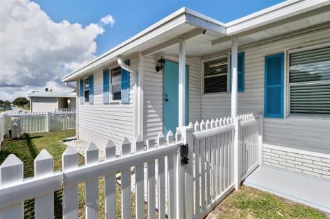 467 Marlin Circle Barefoot Bay FL 32976