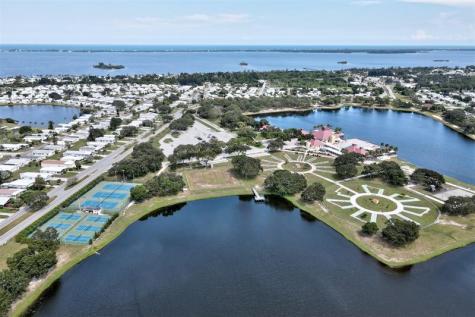 467 Marlin Circle Barefoot Bay FL 32976