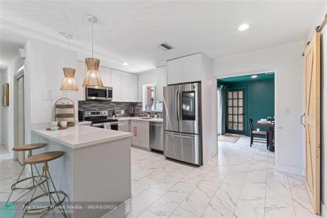 14 NE 29th Street Wilton Manors FL 33334