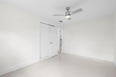 3262 Pierce Street Hollywood FL 33021