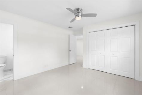 3262 Pierce Street Hollywood FL 33021