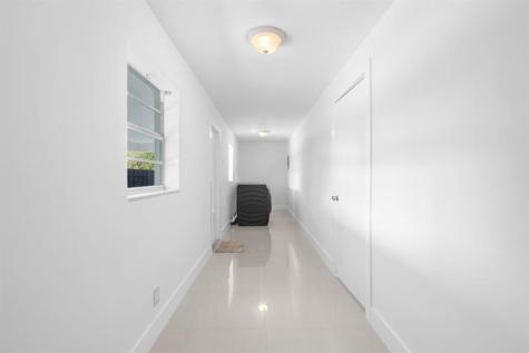 3262 Pierce Street Hollywood FL 33021