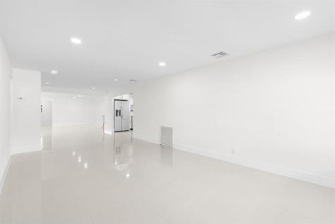 3262 Pierce Street Hollywood FL 33021