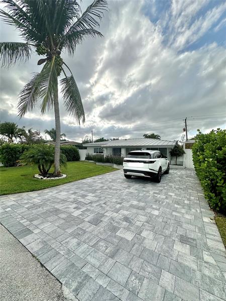 4801 NE 2nd Fort Lauderdale FL 33334