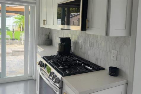4801 NE 2nd Fort Lauderdale FL 33334