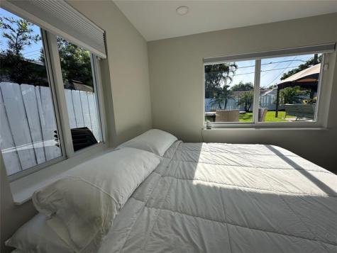 4801 NE 2nd Fort Lauderdale FL 33334