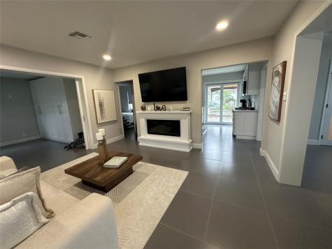 4801 NE 2nd Fort Lauderdale FL 33334