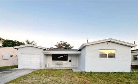 2701 Arcadia Drive Miramar FL 33023