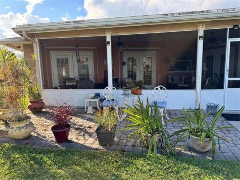 7002 NW 93rd Avenue Tamarac FL 33321