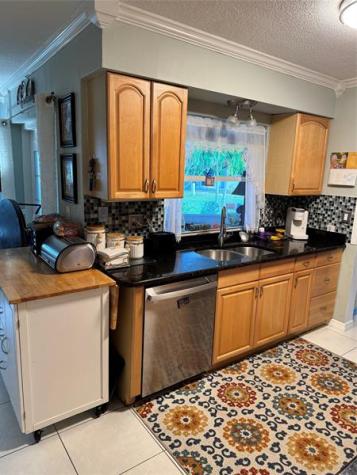 7002 NW 93rd Avenue Tamarac FL 33321
