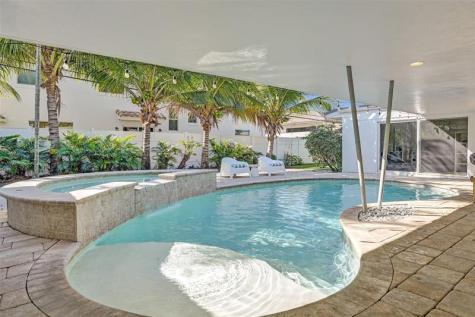 2740 NE 29th Street Fort Lauderdale FL 33306