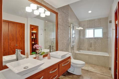 2740 NE 29th Street Fort Lauderdale FL 33306