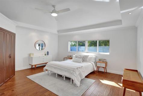 2740 NE 29th Street Fort Lauderdale FL 33306