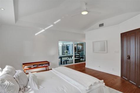 2740 NE 29th Street Fort Lauderdale FL 33306