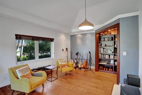 2740 NE 29th Street Fort Lauderdale FL 33306
