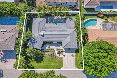 2740 NE 29th Street Fort Lauderdale FL 33306