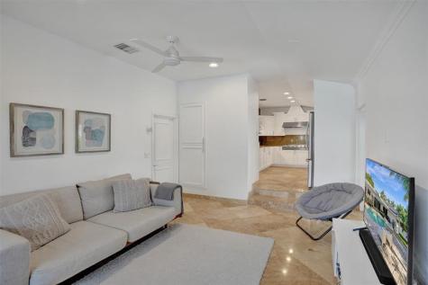 2740 NE 29th Street Fort Lauderdale FL 33306