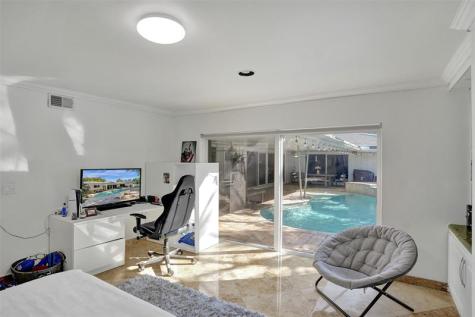 2740 NE 29th Street Fort Lauderdale FL 33306