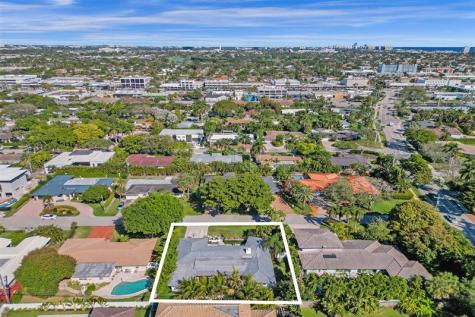 2740 NE 29th Street Fort Lauderdale FL 33306