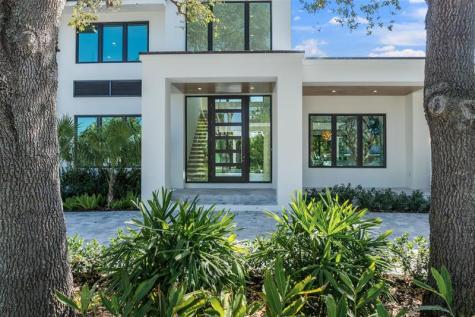 2732 NE 29th Court Fort Lauderdale FL 33306