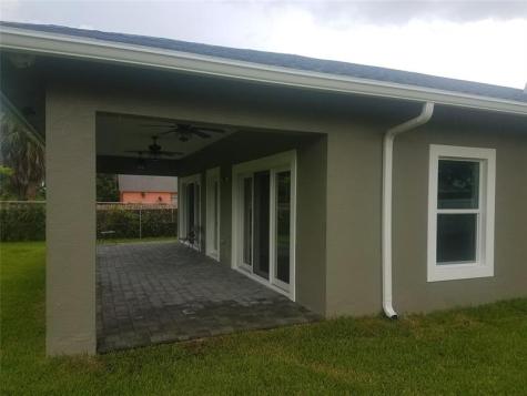 2643 Kentucky Street West Palm Beach FL 33406