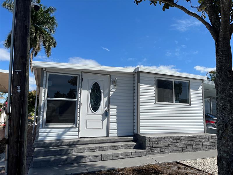 1720 SW 85th Avenue Davie FL 33324