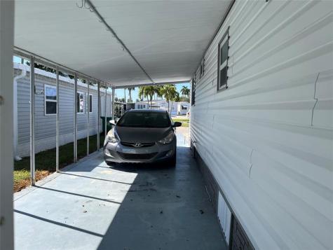 1720 SW 85th Avenue Davie FL 33324