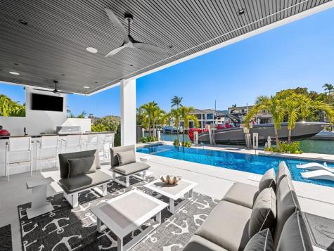 1528 SE 11th Street Fort Lauderdale FL 33316