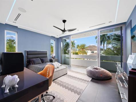 1528 SE 11th Street Fort Lauderdale FL 33316