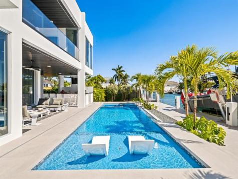1528 SE 11th Street Fort Lauderdale FL 33316