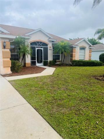 2458 SE Wald Street Port St Lucie FL 34984