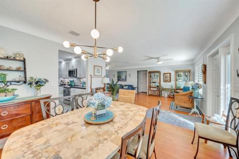 2611 NE 53rd Street Lighthouse Point FL 33064