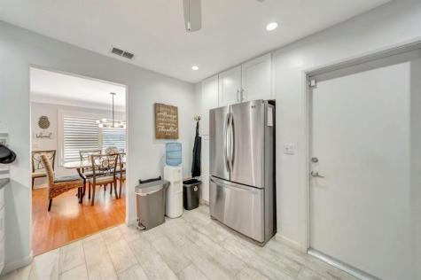 2611 NE 53rd Street Lighthouse Point FL 33064