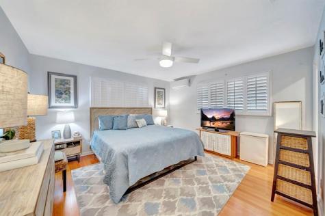 2611 NE 53rd Street Lighthouse Point FL 33064