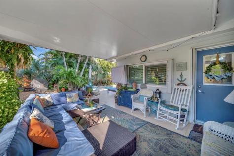 2611 NE 53rd Street Lighthouse Point FL 33064