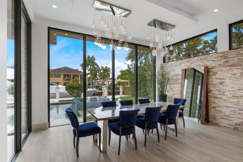 2437 Delmar Place Fort Lauderdale FL 33301
