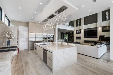 2437 Delmar Place Fort Lauderdale FL 33301