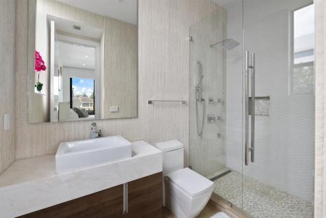 2437 Delmar Place Fort Lauderdale FL 33301