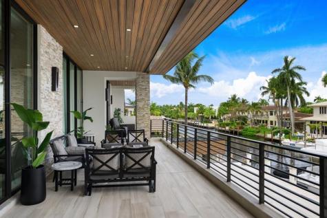 2437 Delmar Place Fort Lauderdale FL 33301
