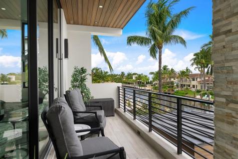 2437 Delmar Place Fort Lauderdale FL 33301