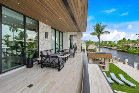 2437 Delmar Place Fort Lauderdale FL 33301