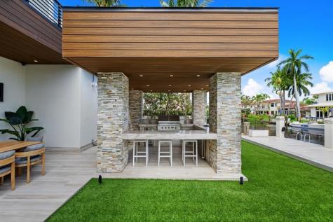 2437 Delmar Place Fort Lauderdale FL 33301