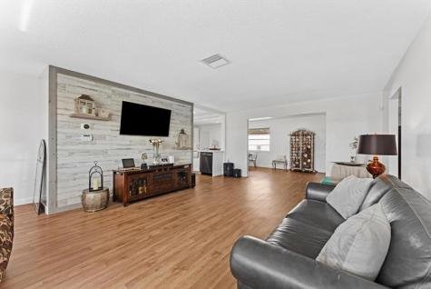 1001 SW 6th Avenue Boynton Beach FL 33426
