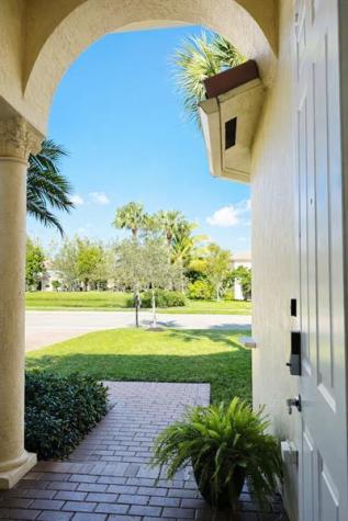 7107 Pinecreek Lane Coconut Creek FL 33073