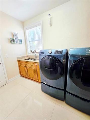7107 Pinecreek Lane Coconut Creek FL 33073