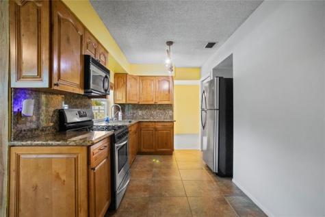 11331 NW 29th Street Sunrise FL 33323