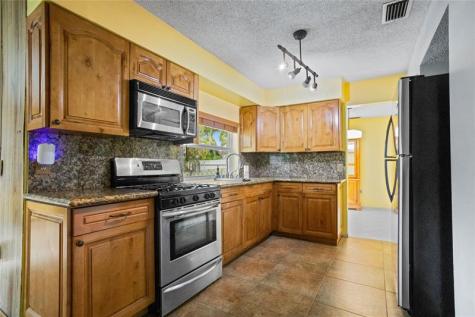 11331 NW 29th Street Sunrise FL 33323